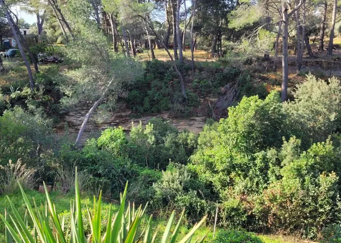 Le Repaire de la Cadière à 5mn des plages !