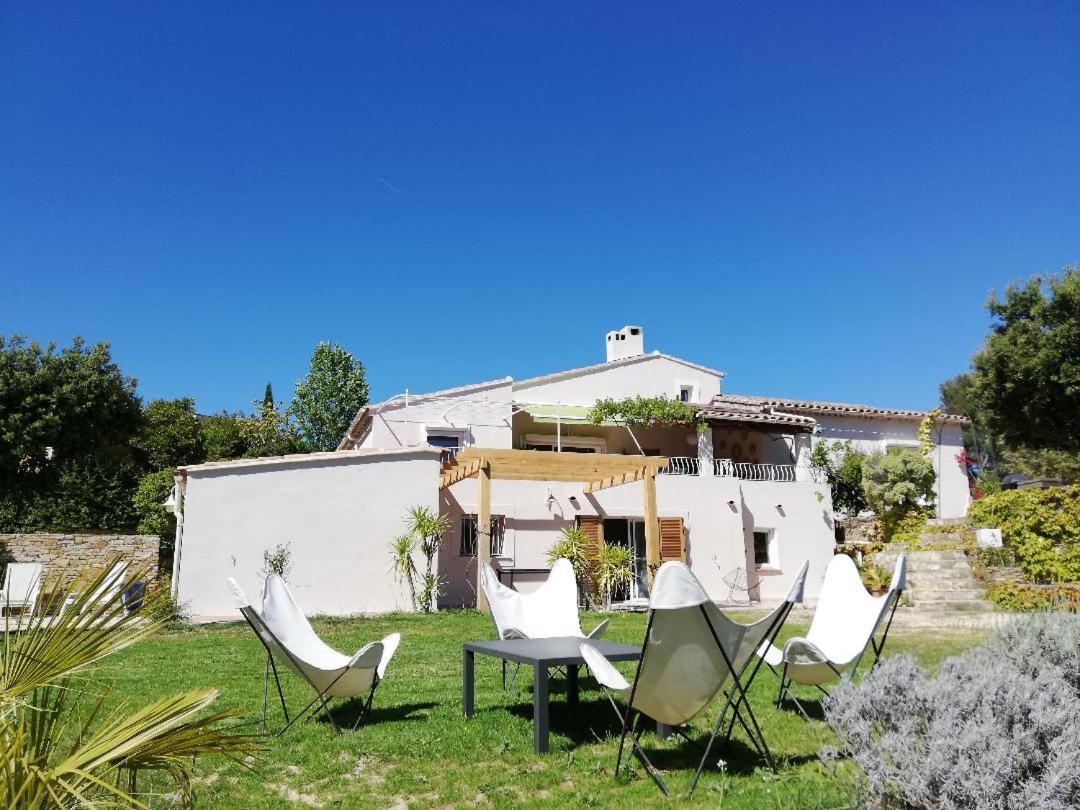 Le Repaire De La Cadière à 5mn Des Plages ! Hébergement de vacances